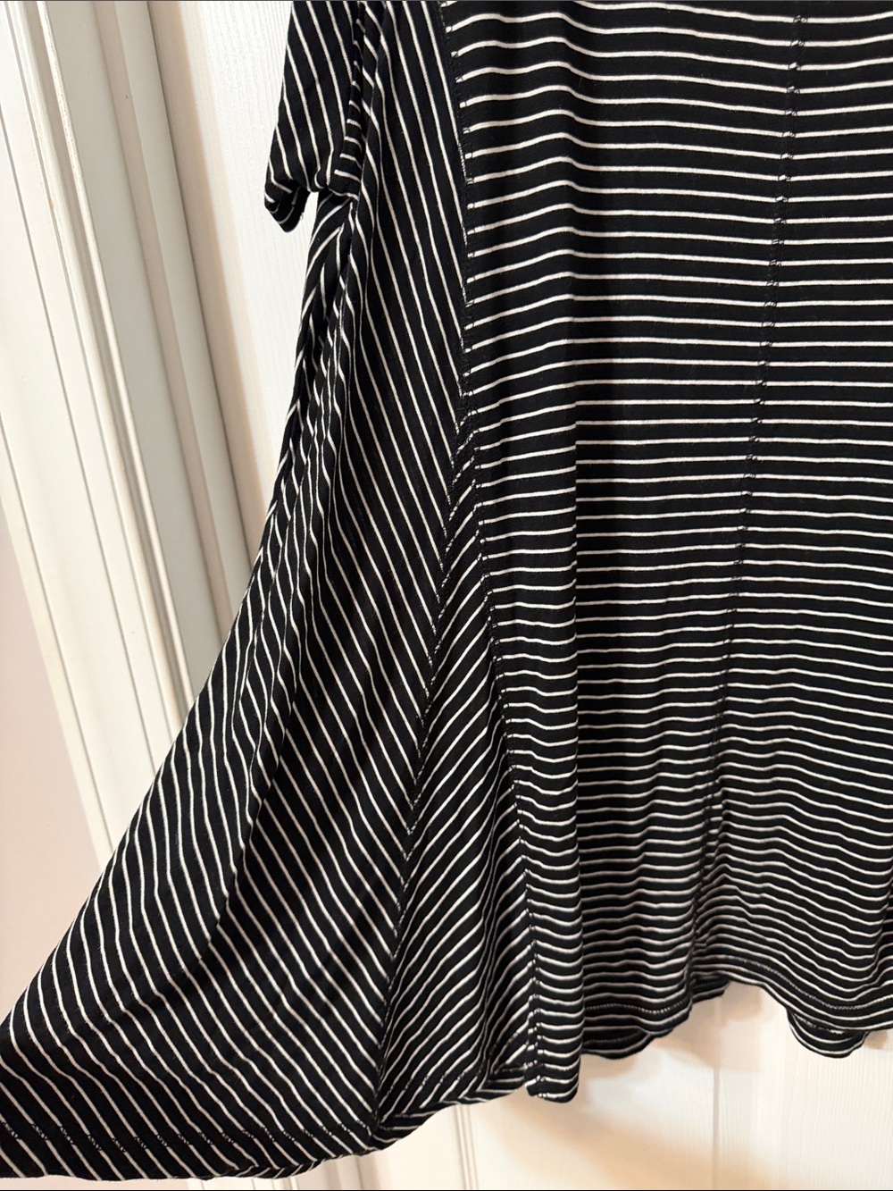 Avenue Black & White Striped V-Neck Short Sleeve Top - Picture 5 of 11